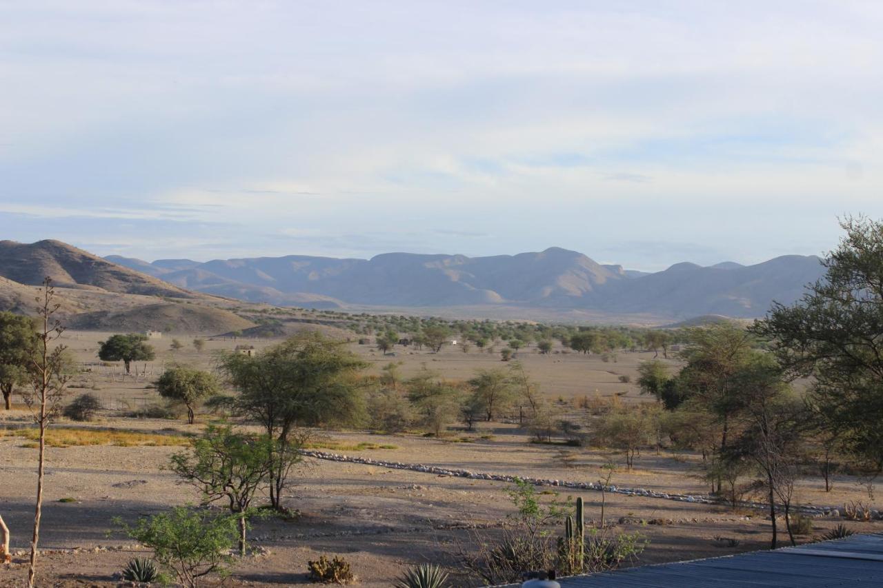 Fort Sesfontein Lodge & Safaris Exterior photo